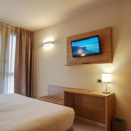 酒店 Tower Malpensa 4*
