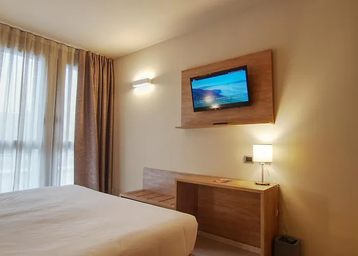 Hotel Tower Malpensa 4*
