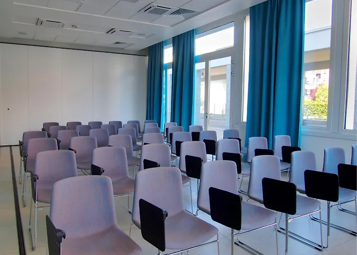 Hotel Tower Malpensa 4*