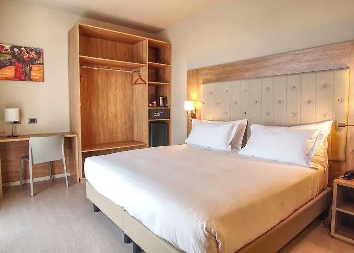 Tower Malpensa 4*